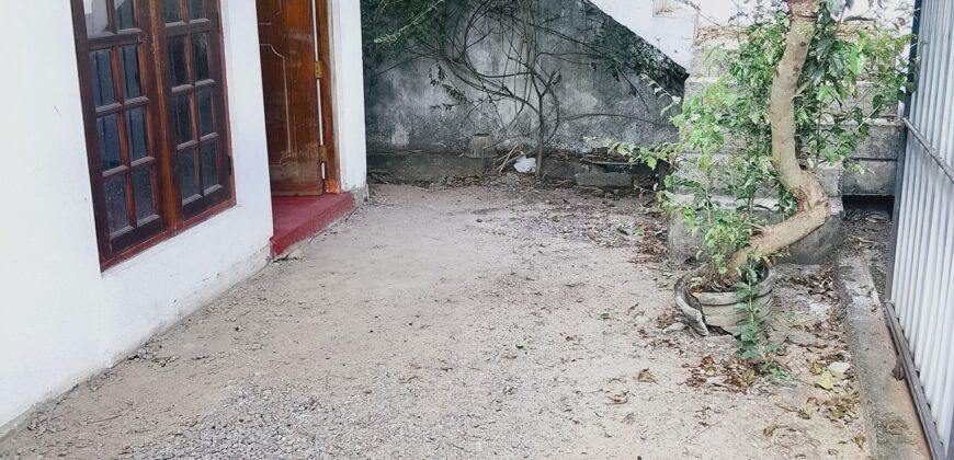 House for Sale – Himbutana