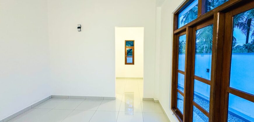 Brand New Single Storied House For Sale Athurugiriya