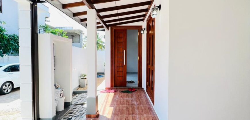 Single Storied Brand New House For Sale Galwarusawa Road