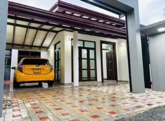 House for Sale – Athurugiriya
