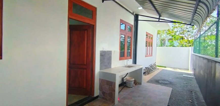 House for Sale – Maththegoda