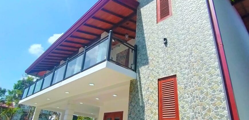 House for Sale – Maththegoda