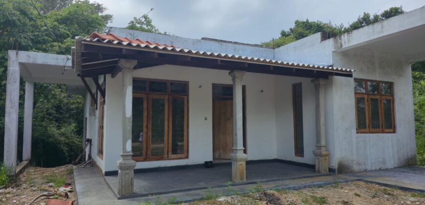 House for Sale – Wellawaya